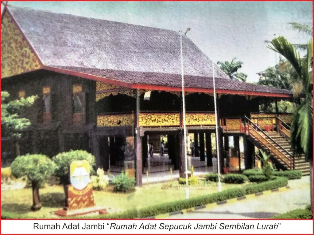 rumah adat jambi