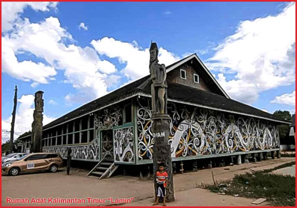 rumah adat kalimantan timur lamin