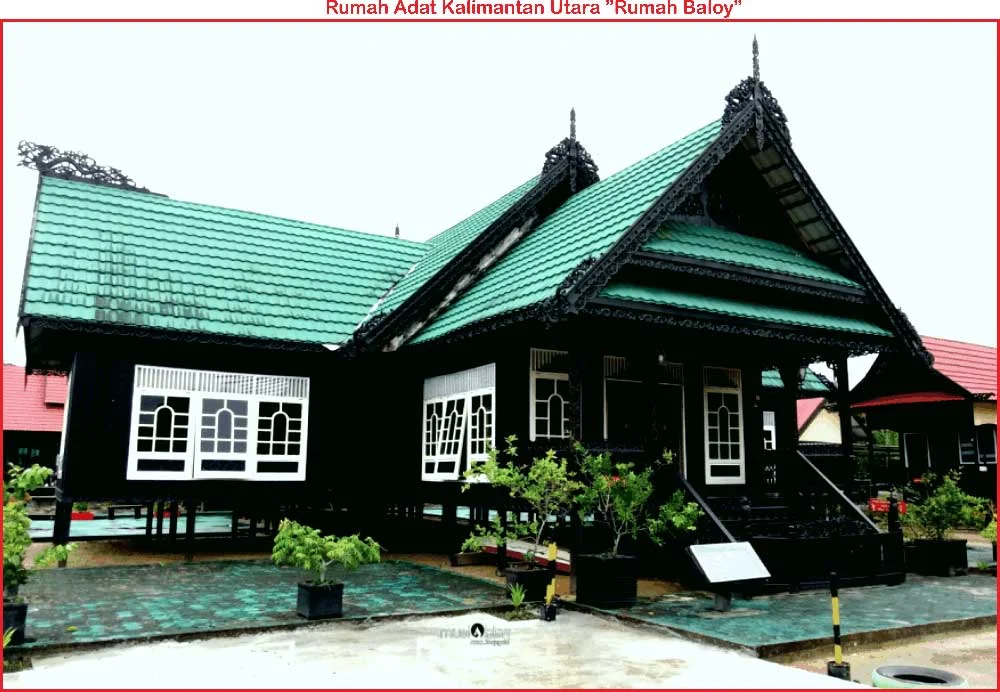 rumah adat kalimantan utara