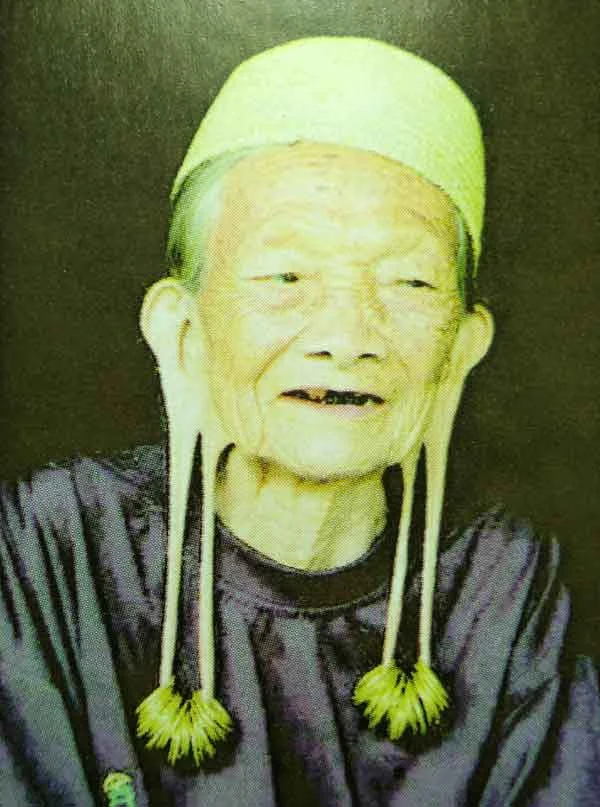 orang dayak kalimantan timur