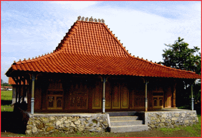 rumah adat jawa timuran